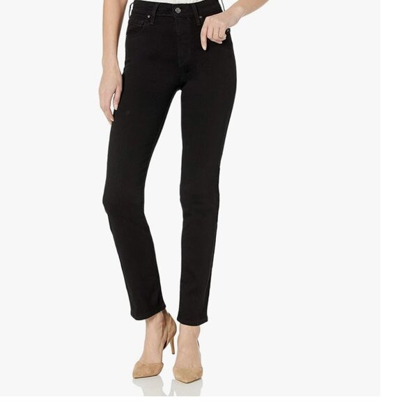 NWT Levi's Women's Straight Jeans - Soft Black - Picture 1 of 9